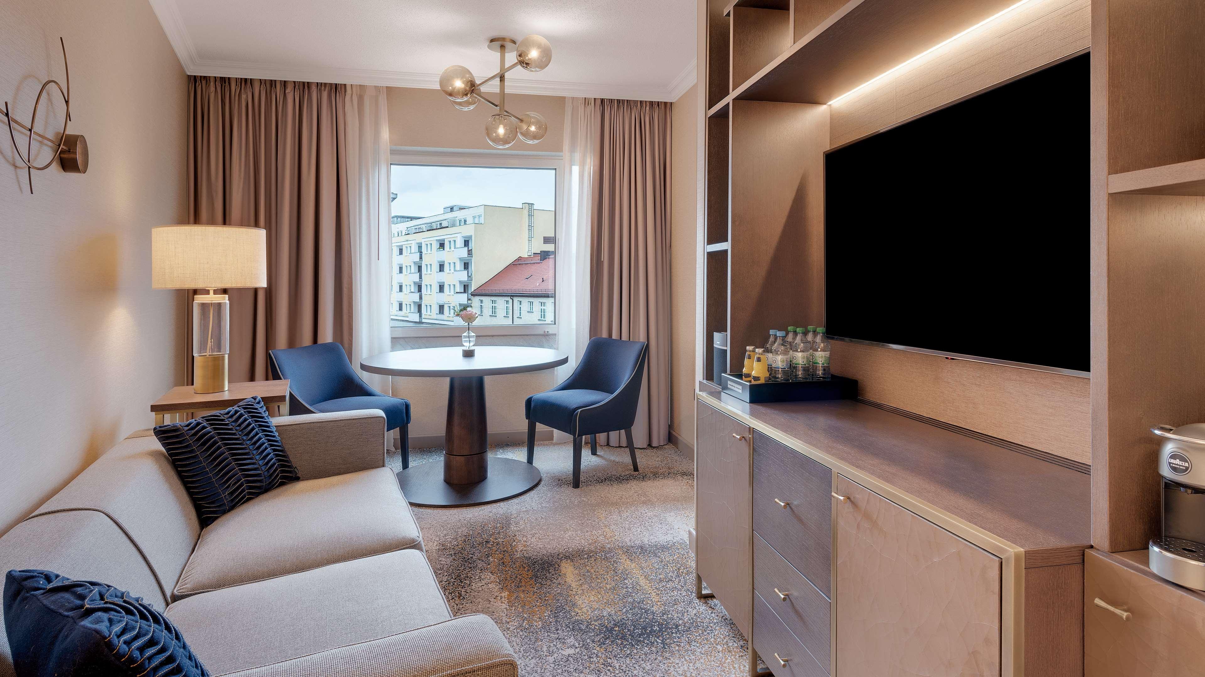 Hilton Munich City Exterior photo