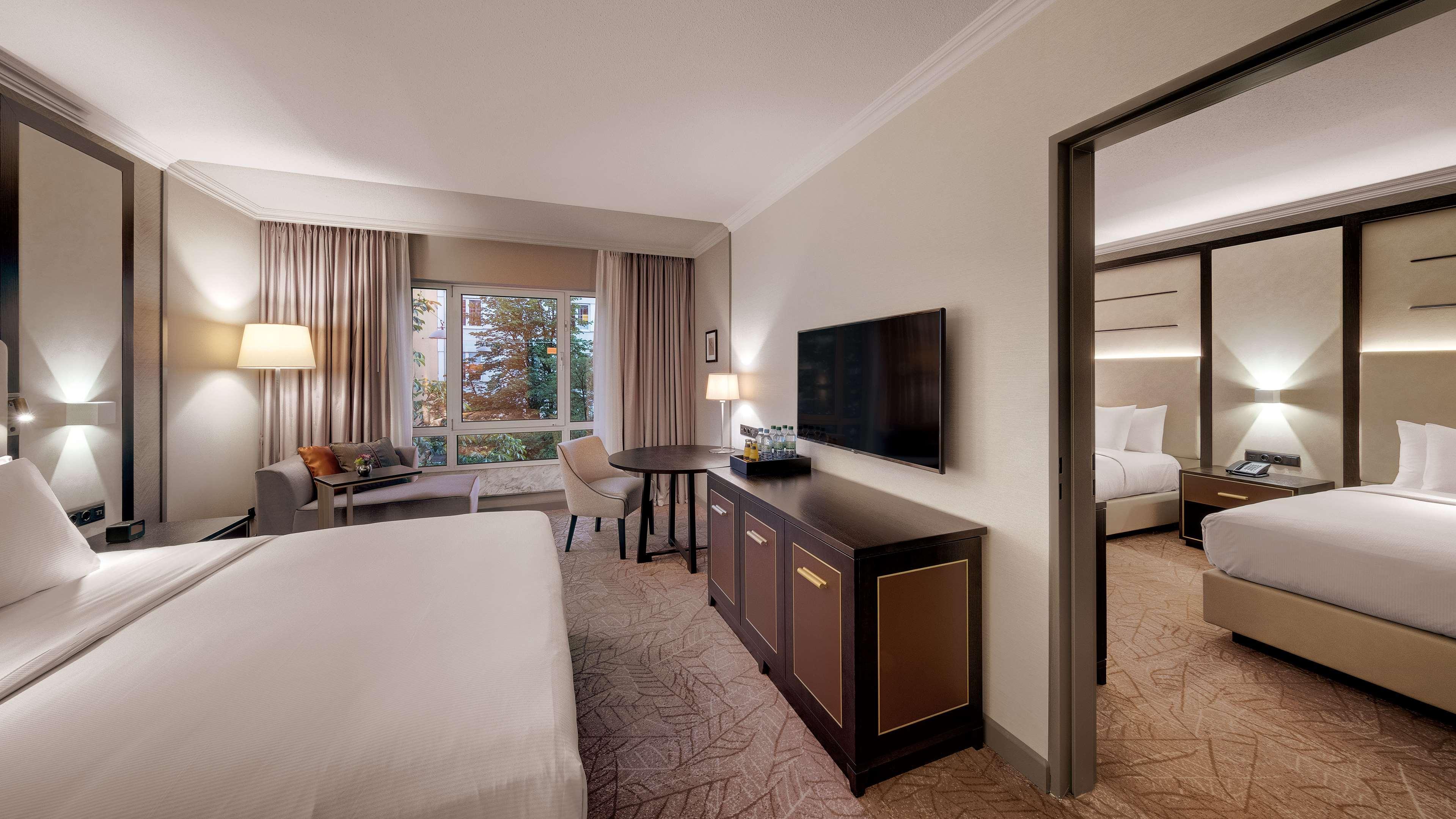 Hilton Munich City Exterior photo